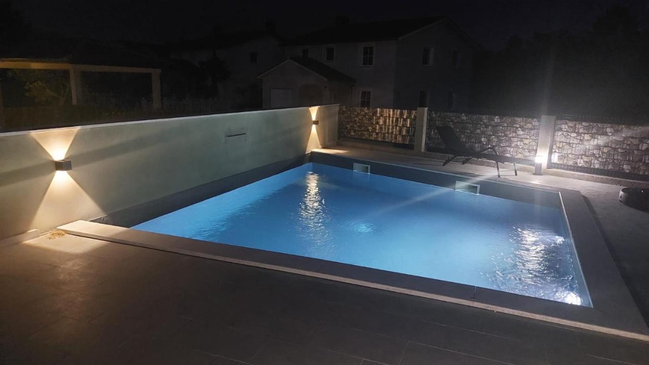 Apartmani Leiva Лабин Екстериор снимка