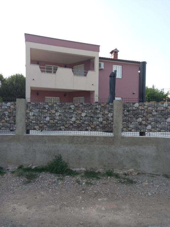Apartmani Leiva Лабин Екстериор снимка