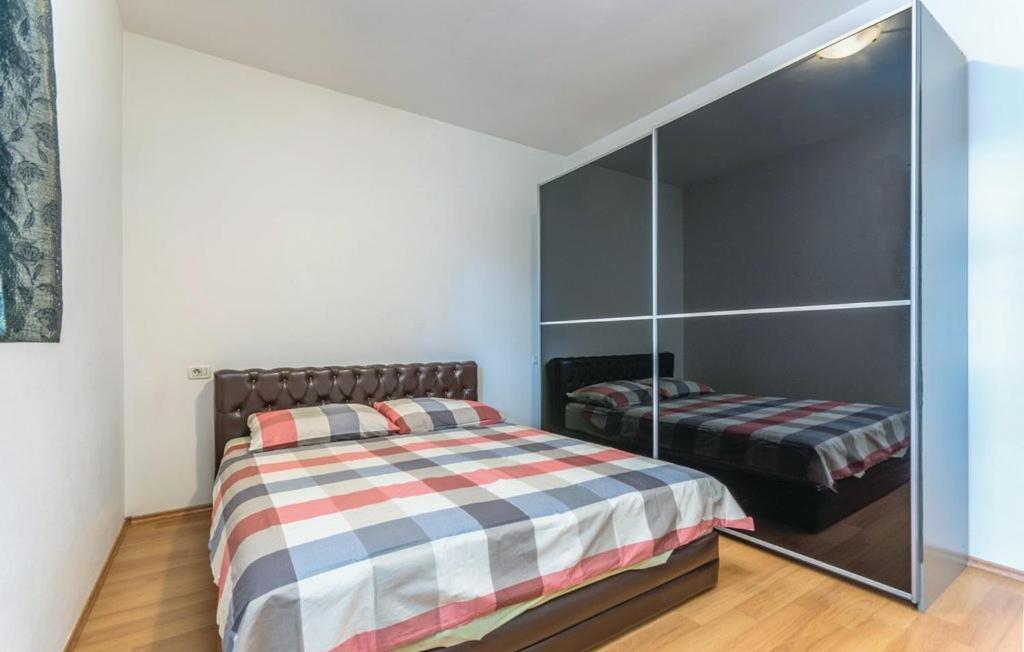 Apartmani Leiva Лабин Екстериор снимка